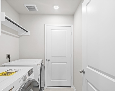 114 Mercury Sky Road - Photo Thumbnail 19