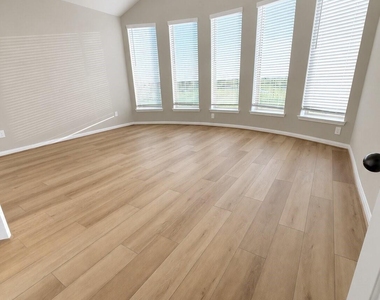 10519 Bright Cloud Drive - Photo Thumbnail 10