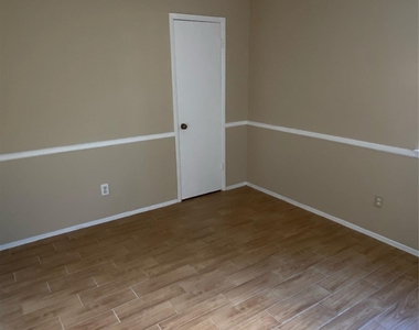 22503 Dabney Manor Lane - Photo Thumbnail 15