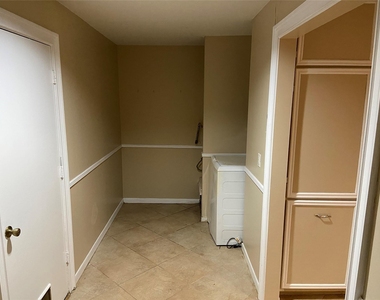 22503 Dabney Manor Lane - Photo Thumbnail 18