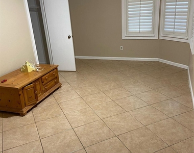 22503 Dabney Manor Lane - Photo Thumbnail 11