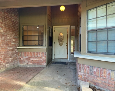 22503 Dabney Manor Lane - Photo Thumbnail 4