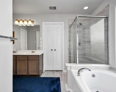 14506 Tundra Swan Drive - Photo Thumbnail 27