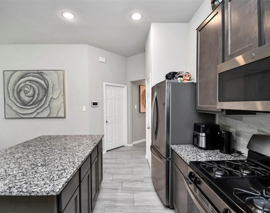 14506 Tundra Swan Drive - Photo Thumbnail 8