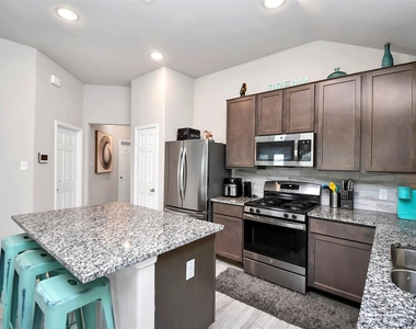 14506 Tundra Swan Drive - Photo Thumbnail 5