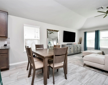 14506 Tundra Swan Drive - Photo Thumbnail 12
