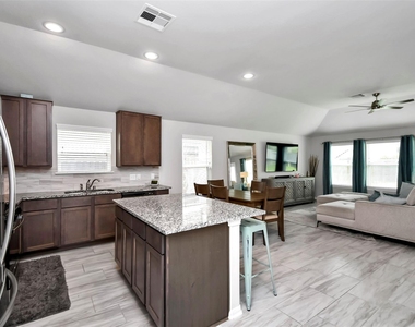 14506 Tundra Swan Drive - Photo Thumbnail 3