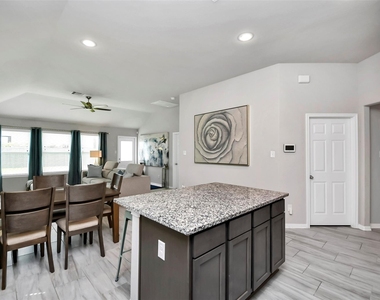 14506 Tundra Swan Drive - Photo Thumbnail 7