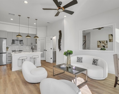 8412 Vera Lou Street - Photo Thumbnail 5
