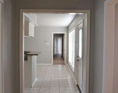 15927 Tumbling Rapids Drive - Photo Thumbnail 17