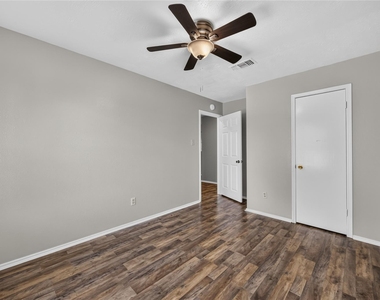 13610 Repa Lane - Photo Thumbnail 20