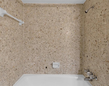 3810 Glenheather Drive - Photo Thumbnail 22