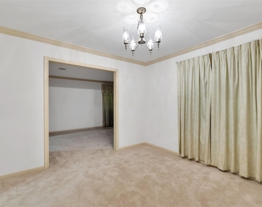 3810 Glenheather Drive - Photo Thumbnail 17