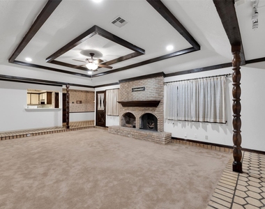 3810 Glenheather Drive - Photo Thumbnail 10