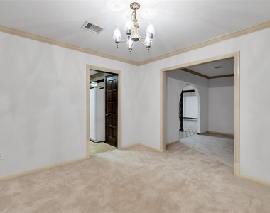 3810 Glenheather Drive - Photo Thumbnail 18