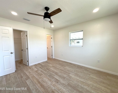 4440 Stuart Avenue - Photo Thumbnail 7