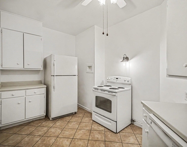 4408 Yoakum Boulevard - Photo Thumbnail 17