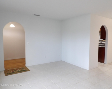 1291 Ein Court Nw - Photo Thumbnail 5