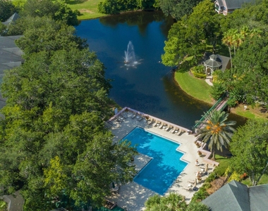 7667 N Wickham Road - Photo Thumbnail 20