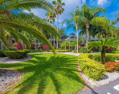 7667 N Wickham Road - Photo Thumbnail 16
