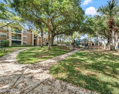7667 N Wickham Road - Photo Thumbnail 20