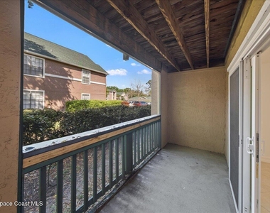 7667 N Wickham Road - Photo Thumbnail 9
