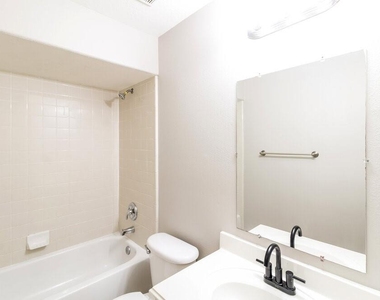 3705 Burwood Court - Photo Thumbnail 11