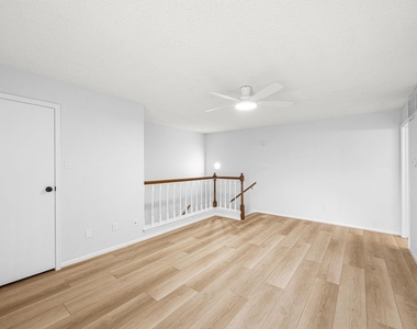 1515 Sandy Springs Road - Photo Thumbnail 15