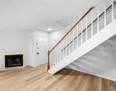 1515 Sandy Springs Road - Photo Thumbnail 5