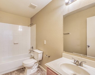 20826 Bonham Park Lane - Photo Thumbnail 13