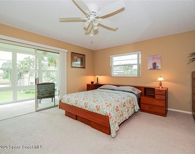 35 Vista Gardens Trail - Photo Thumbnail 11