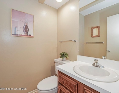 35 Vista Gardens Trail - Photo Thumbnail 10