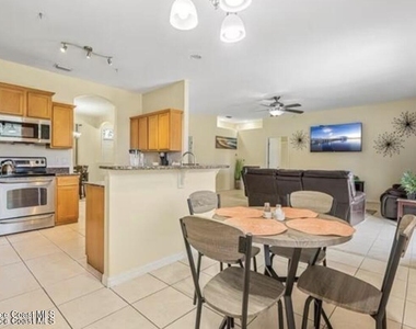 463 Eldron Boulevard Ne - Photo Thumbnail 4