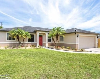 463 Eldron Boulevard Ne - Photo Thumbnail 1