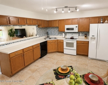 124 Madison Avenue - Photo Thumbnail 4