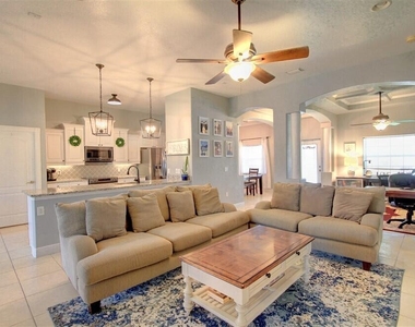 125 Palm Circle - Photo Thumbnail 17