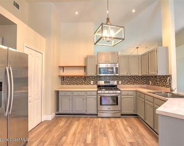 1899 Crane Creek Boulevard - Photo Thumbnail 19