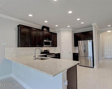 3267 Addison Drive - Photo Thumbnail 9