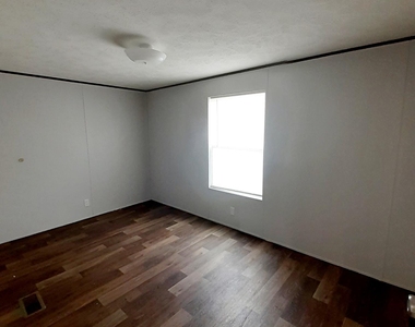 1632 Ridge Drive - Photo Thumbnail 8