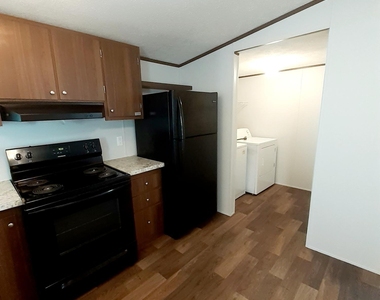 1632 Ridge Drive - Photo Thumbnail 5