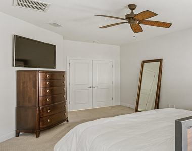 107 7th Avenue - Photo Thumbnail 12