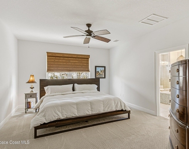 107 7th Avenue - Photo Thumbnail 11