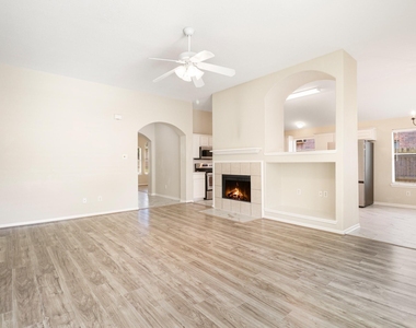 14615 Rochelle Court - Photo Thumbnail 8