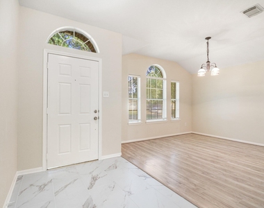 14615 Rochelle Court - Photo Thumbnail 3