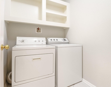 14615 Rochelle Court - Photo Thumbnail 23