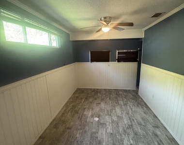 530 Escarole Street Se - Photo Thumbnail 15