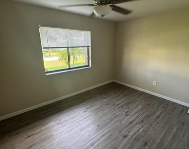 530 Escarole Street Se - Photo Thumbnail 26