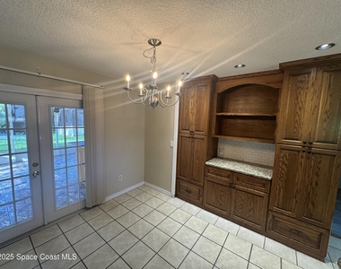 530 Escarole Street Se - Photo Thumbnail 32