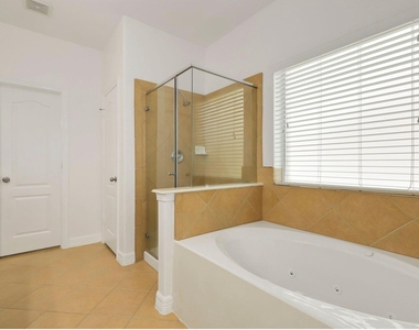 2110 Mateo Park Drive - Photo Thumbnail 36