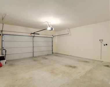 2110 Mateo Park Drive - Photo Thumbnail 32
